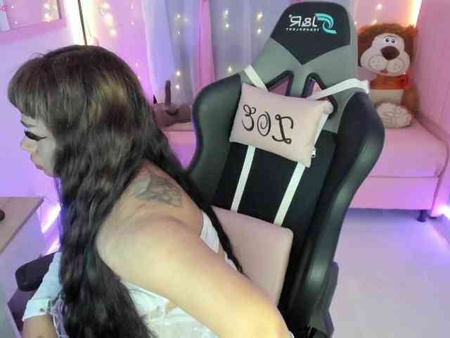 zoe-sullivan webcam