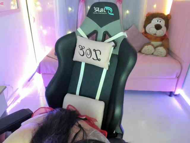 zoe-sullivan webcam