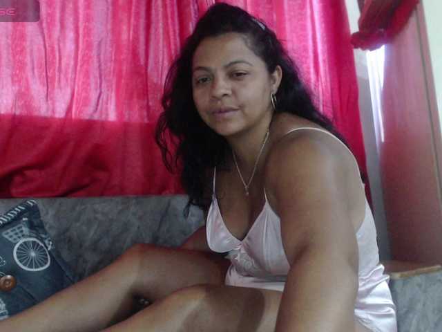  Brunette-Scarleth chat room