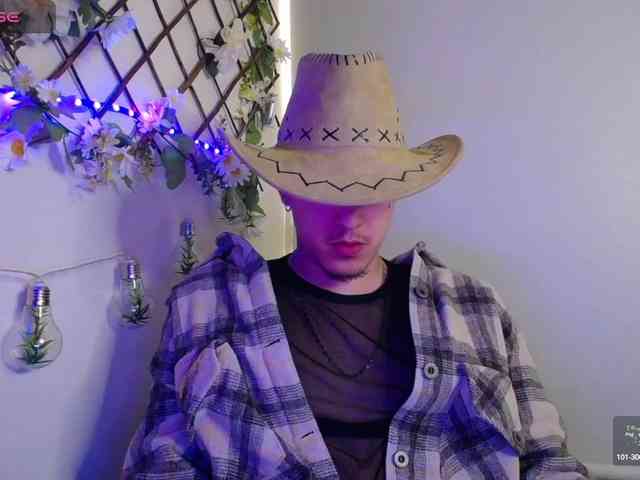 Aaron-Sanz18