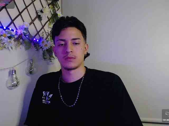 Aaron-Sanz18
