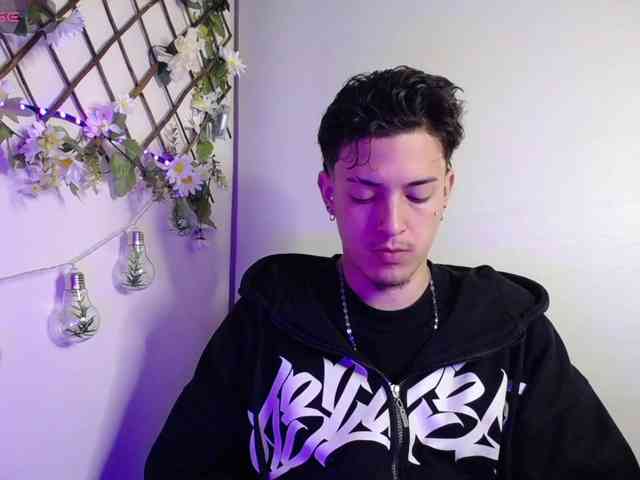 Aaron-Sanz18