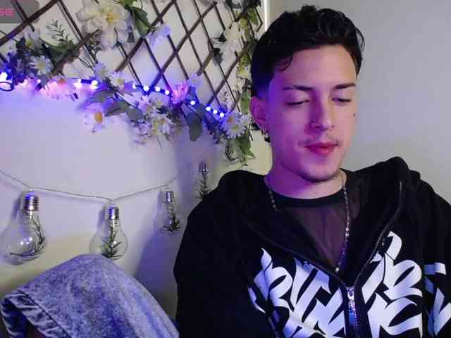 Aaron-Sanz18