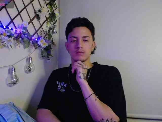 Aaron-Sanz18