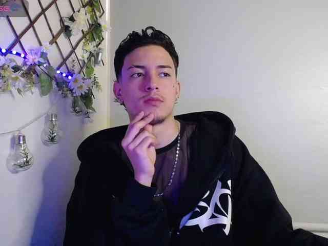 Aaron-Sanz18