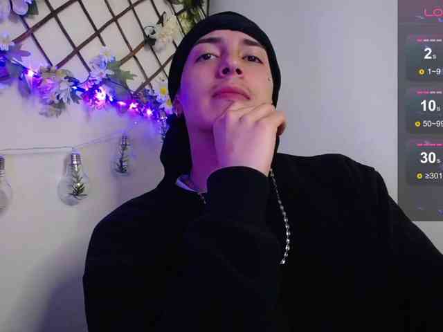 Aaron-Sanz18