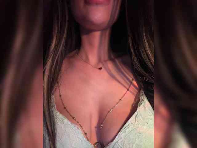 LeCriss Live Webcam on BongaCams