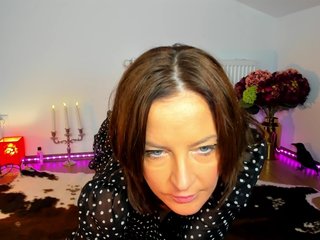 SatyneQueen Porn Show