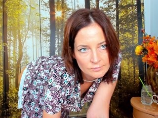 SatyneQueen Porn Show