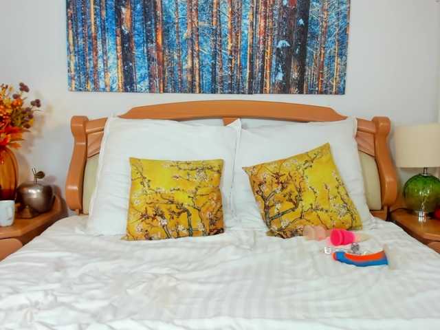 SatyneQueen's BongaCams show and profile