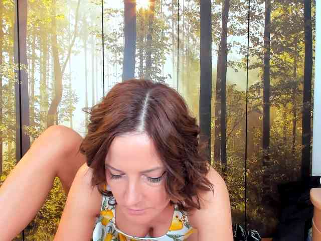SatyneQueen webcam