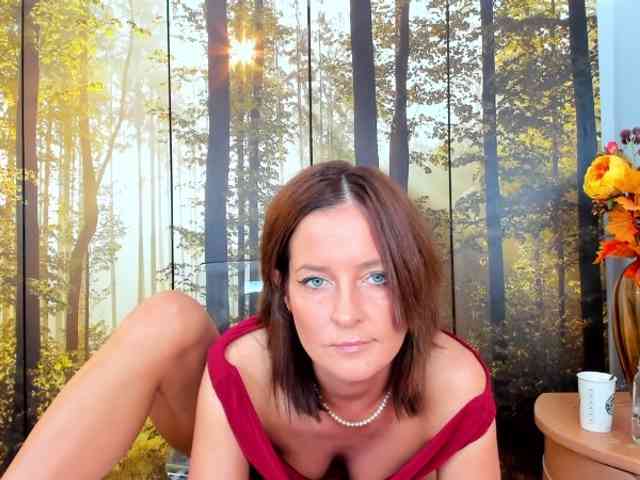 SatyneQueen bongacams