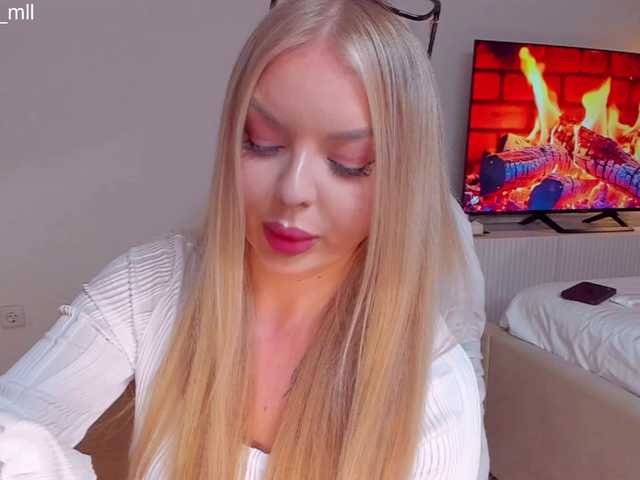 babysquirttt's BongaCams show and profile