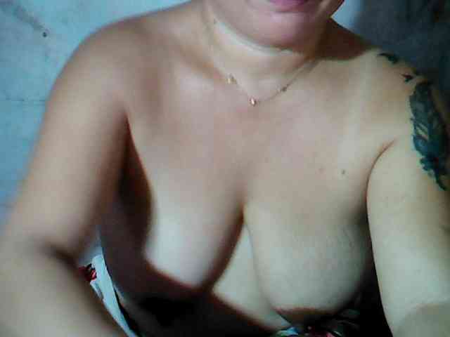 hotmama38 webcam