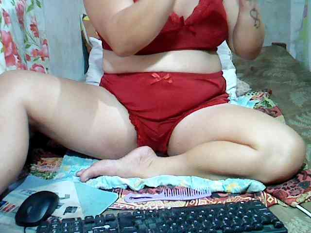 hotmama38 webcam