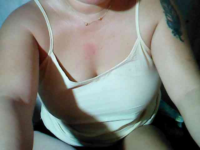 hotmama38 webcam