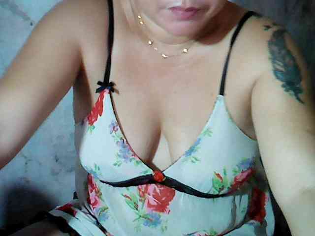 hotmama38 webcam