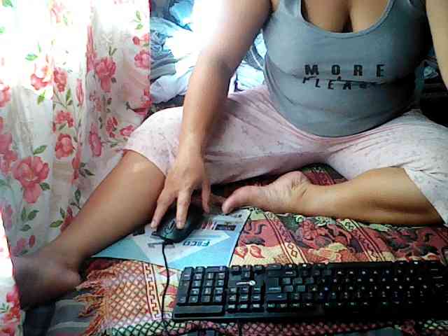 hotmama38 webcam