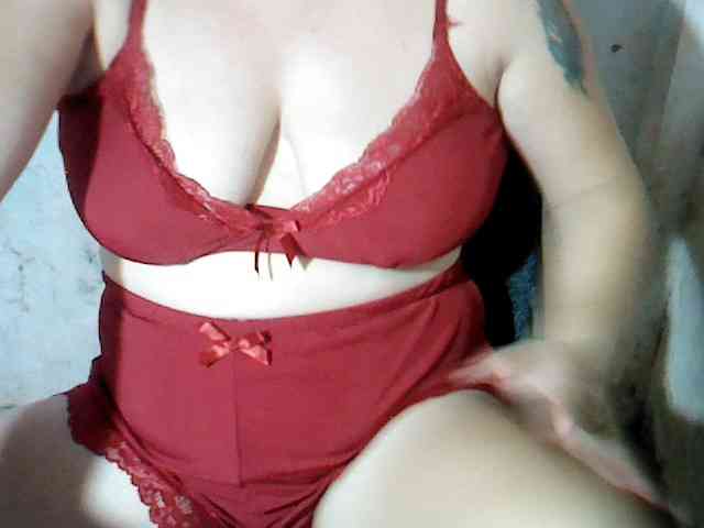 hotmama38 webcam
