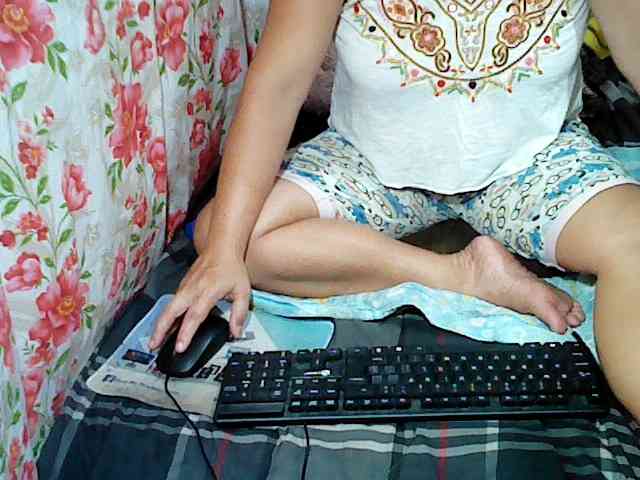 hotmama38 webcam