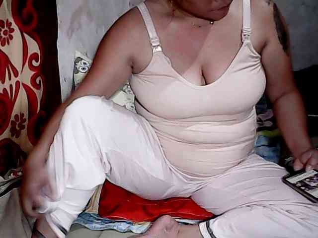 lovelylovelybabexx lovelylovelybabexx