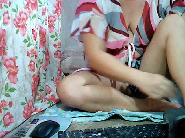 hotmama38 webcam