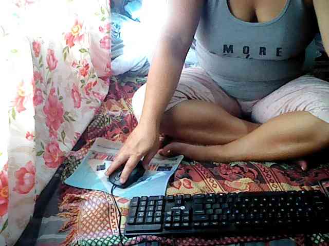 hotmama38 webcam