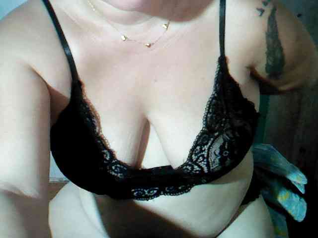 lovelylovelybabexx