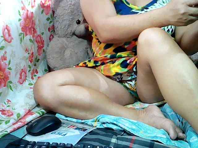 hotmama38 webcam