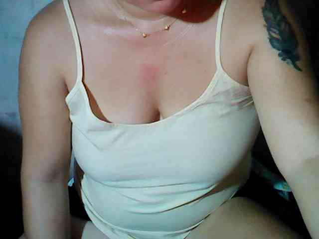 hotmama38 webcam