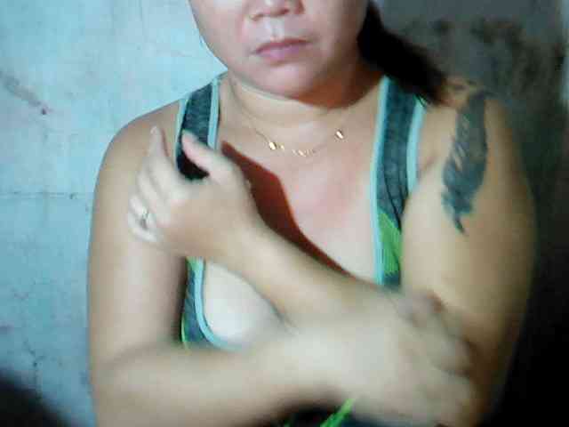 hotmama38 webcam