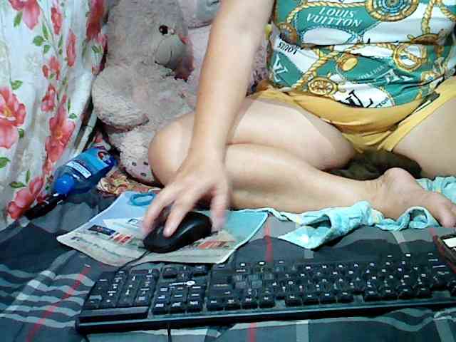 hotmama38 webcam