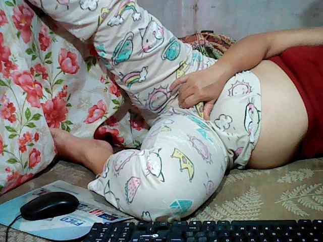 hotmama38 webcam