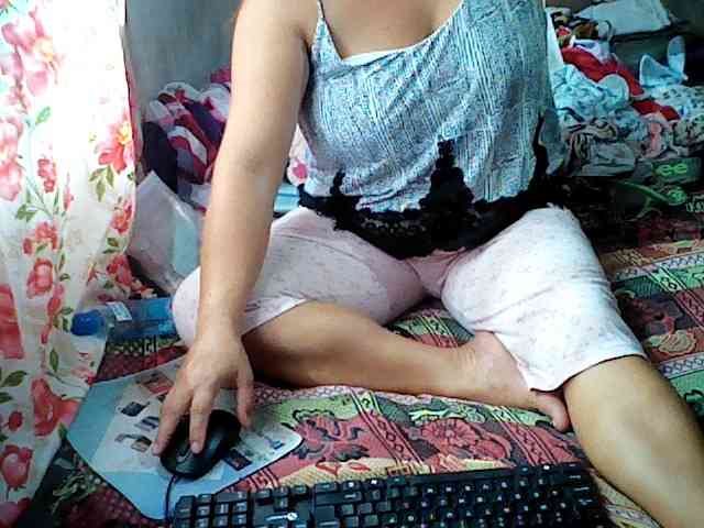 hotmama38 webcam
