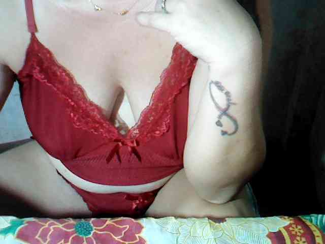 hotmama38 webcam