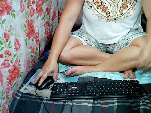 lovelylovelybabexx