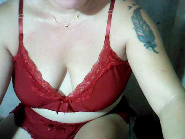 hotmama38 webcam