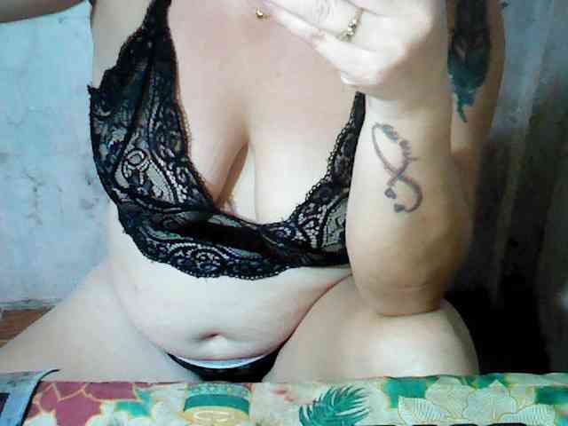 lovelylovelybabexx
