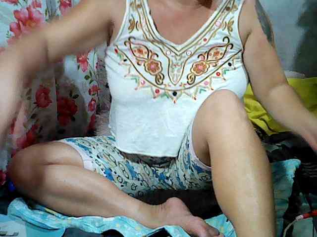 hotmama38 webcam