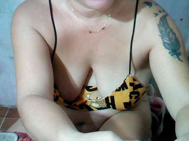 lovelylovelybabexx