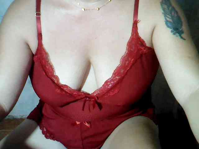 hotmama38 webcam