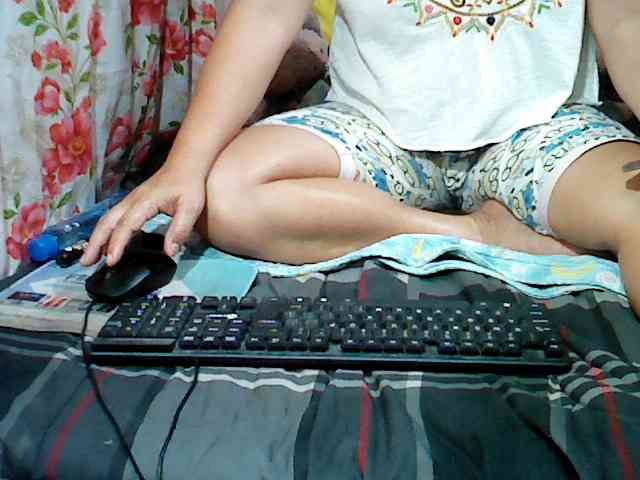 hotmama38 webcam
