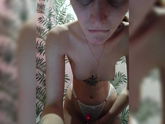 SexyCouple69's BongaCams show and profile