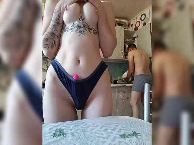SexyCouple69 webcam