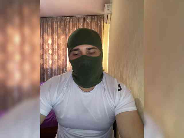 Andrey1223-1 Live Webcam on {site_name}