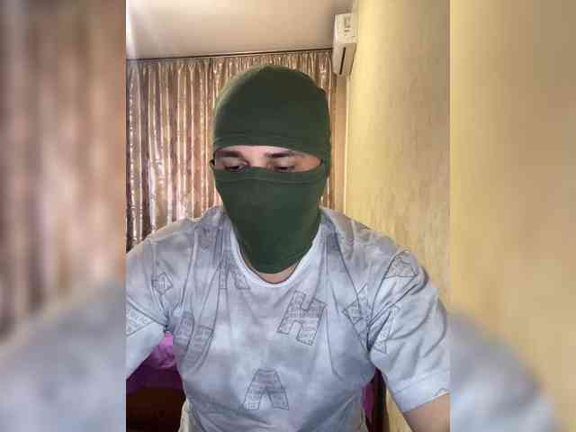 Andrey1223-1 Live Webcam on BongaCams