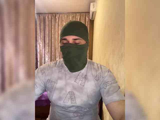 Andrey1223-1 Live Webcam on BongaCams