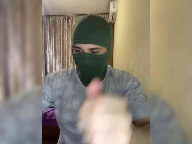 Andrey1223-1 Live Webcam on BongaCams