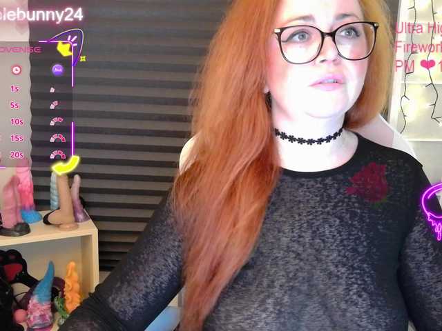 NicoleBunny24's BongaCams show and profile