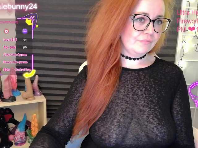 NicoleBunny24